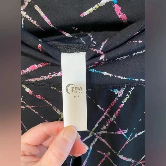 NWT Zyia Abstract Hi-Rise 7/8 24" Leggings - Size 8-10 - Picture 7 of 12